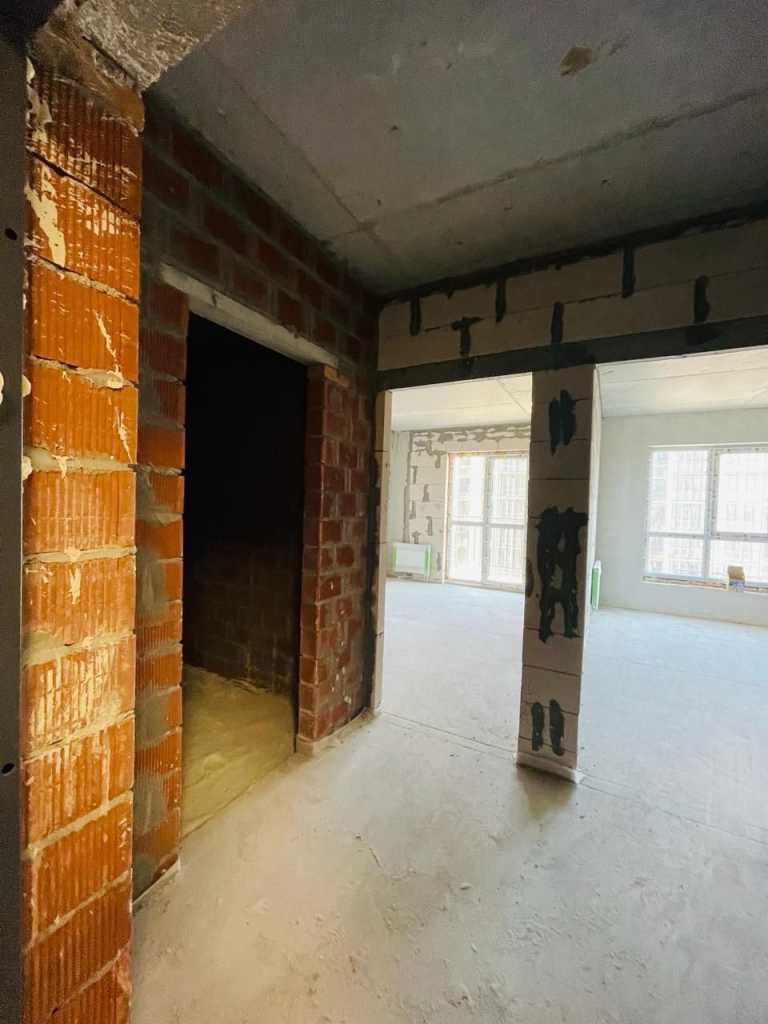 Продажа 1-комнатной квартиры 41 м², Метрологическая ул., 107