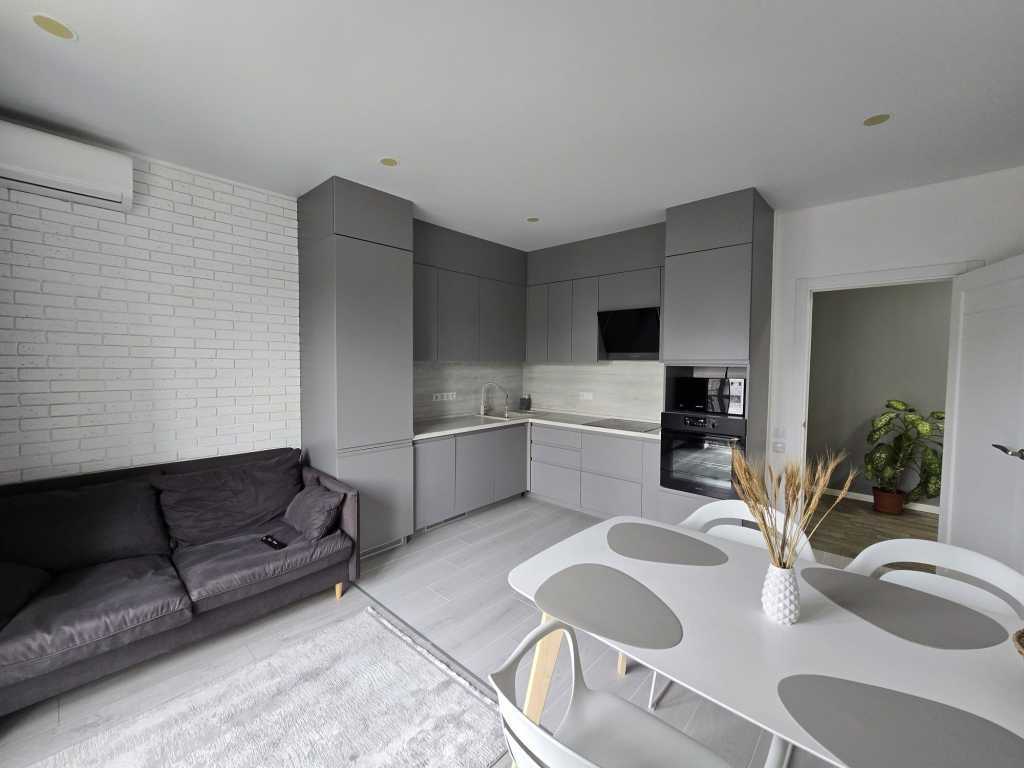 Продаж 2-кімнатної квартири 62 м², Метрологічна вул., 15