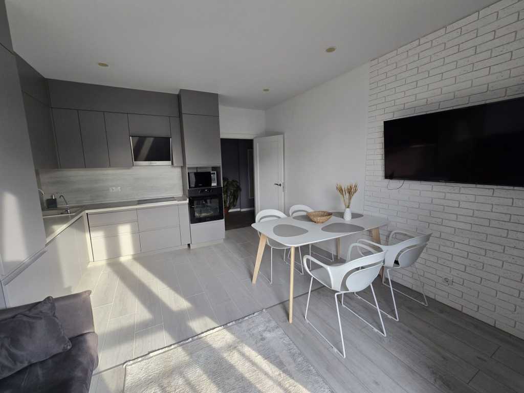 Продаж 2-кімнатної квартири 62 м², Метрологічна вул., 15