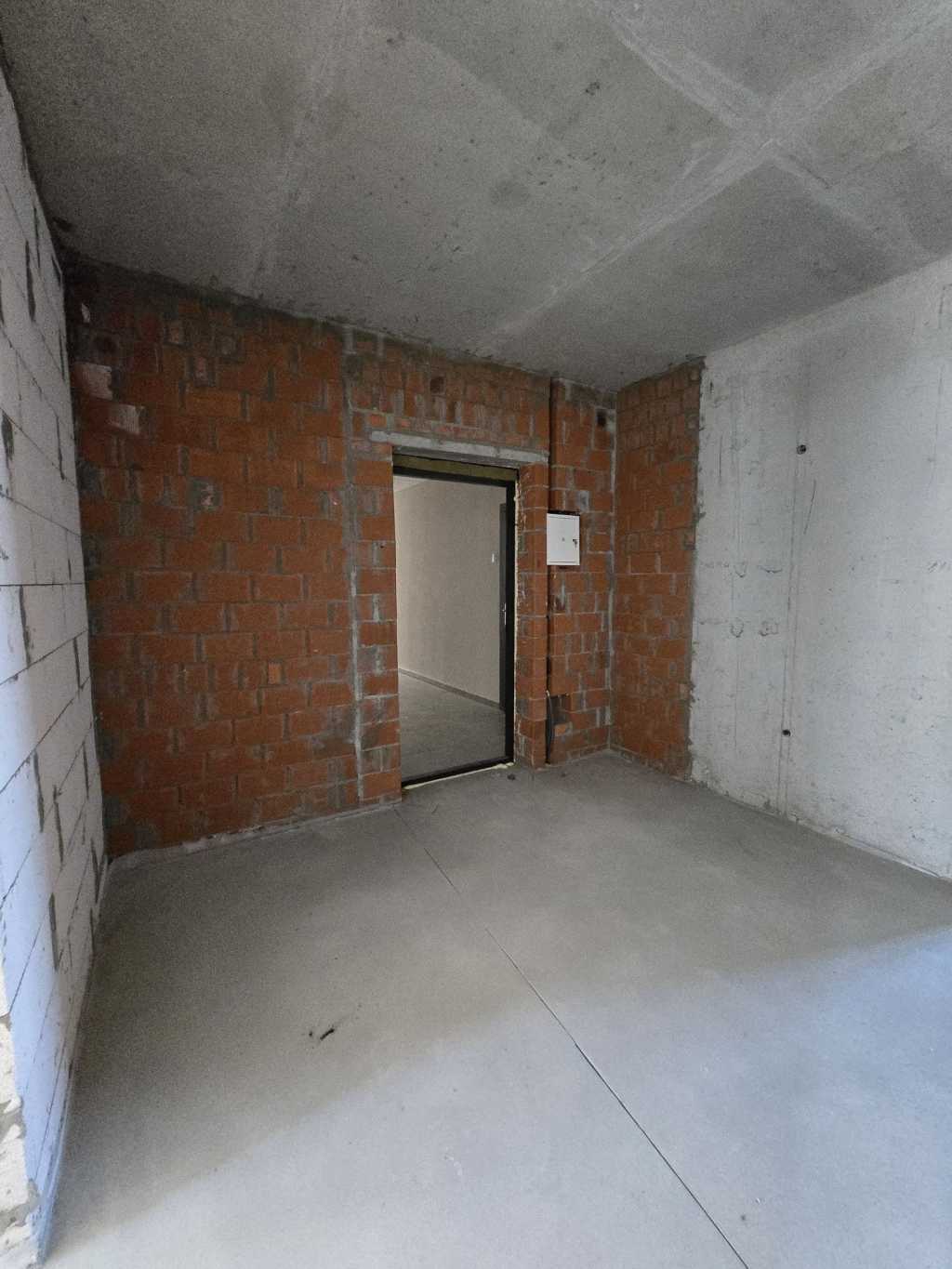 Продажа 2-комнатной квартиры 65 м², Метрологическая ул., 107г