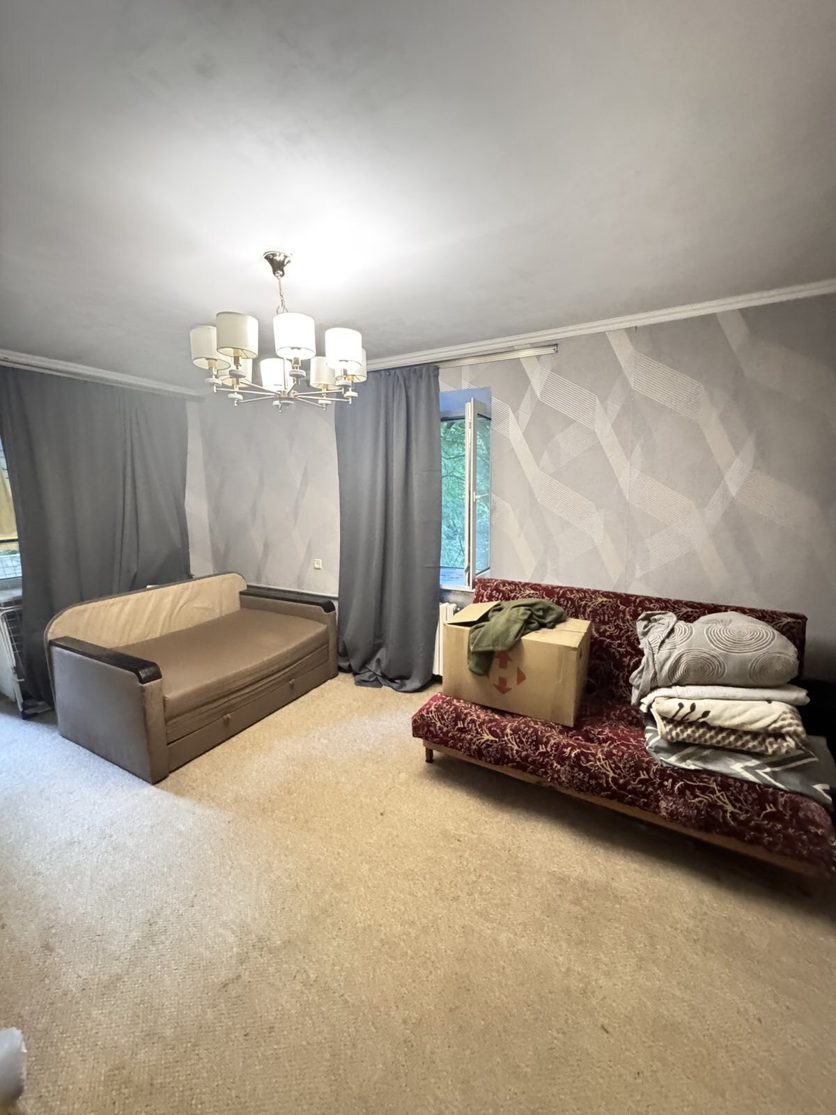 Продажа 1-комнатной квартиры 32 м², Космонавтов ул.