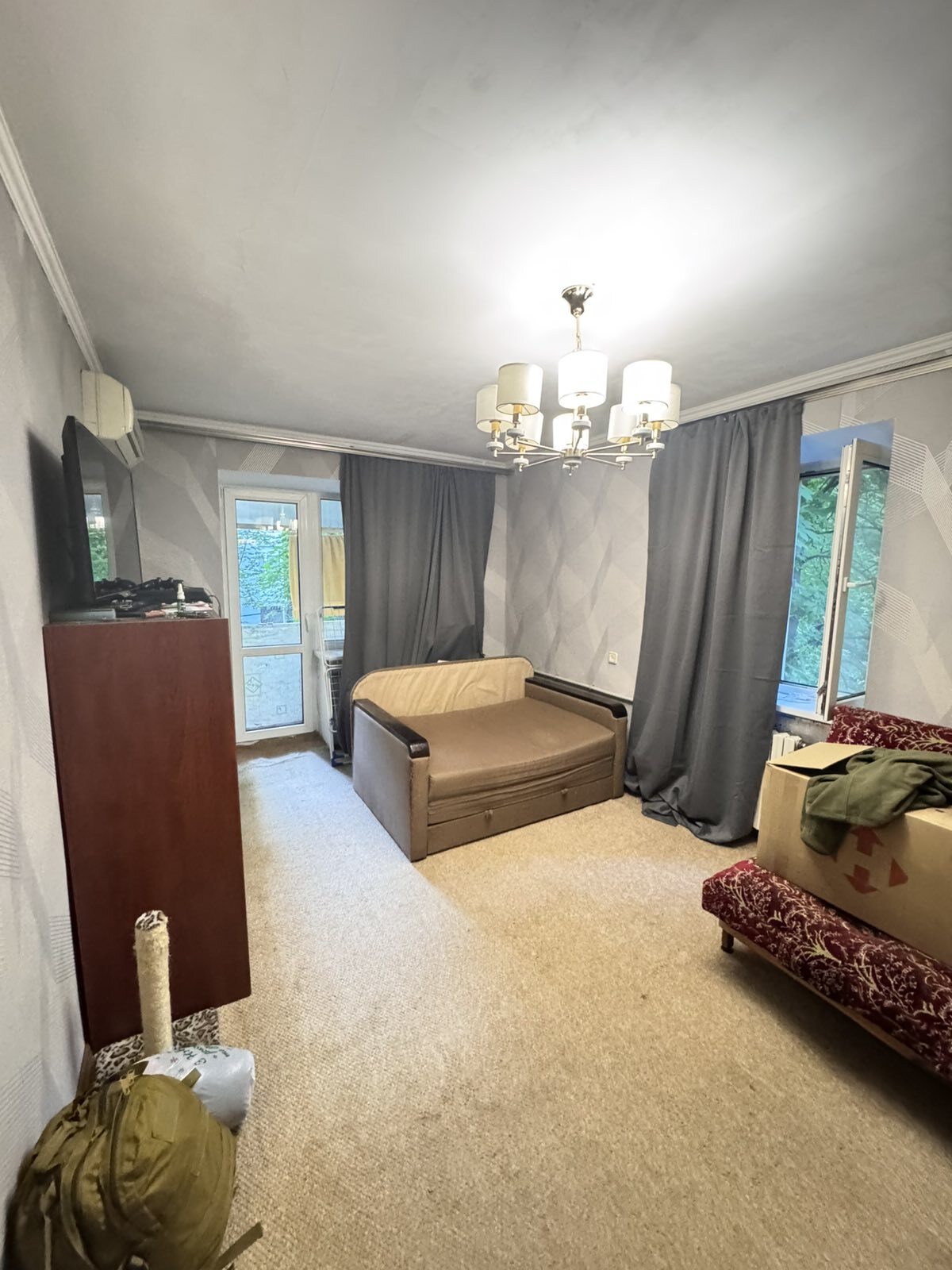 Продажа 1-комнатной квартиры 32 м², Космонавтов ул.