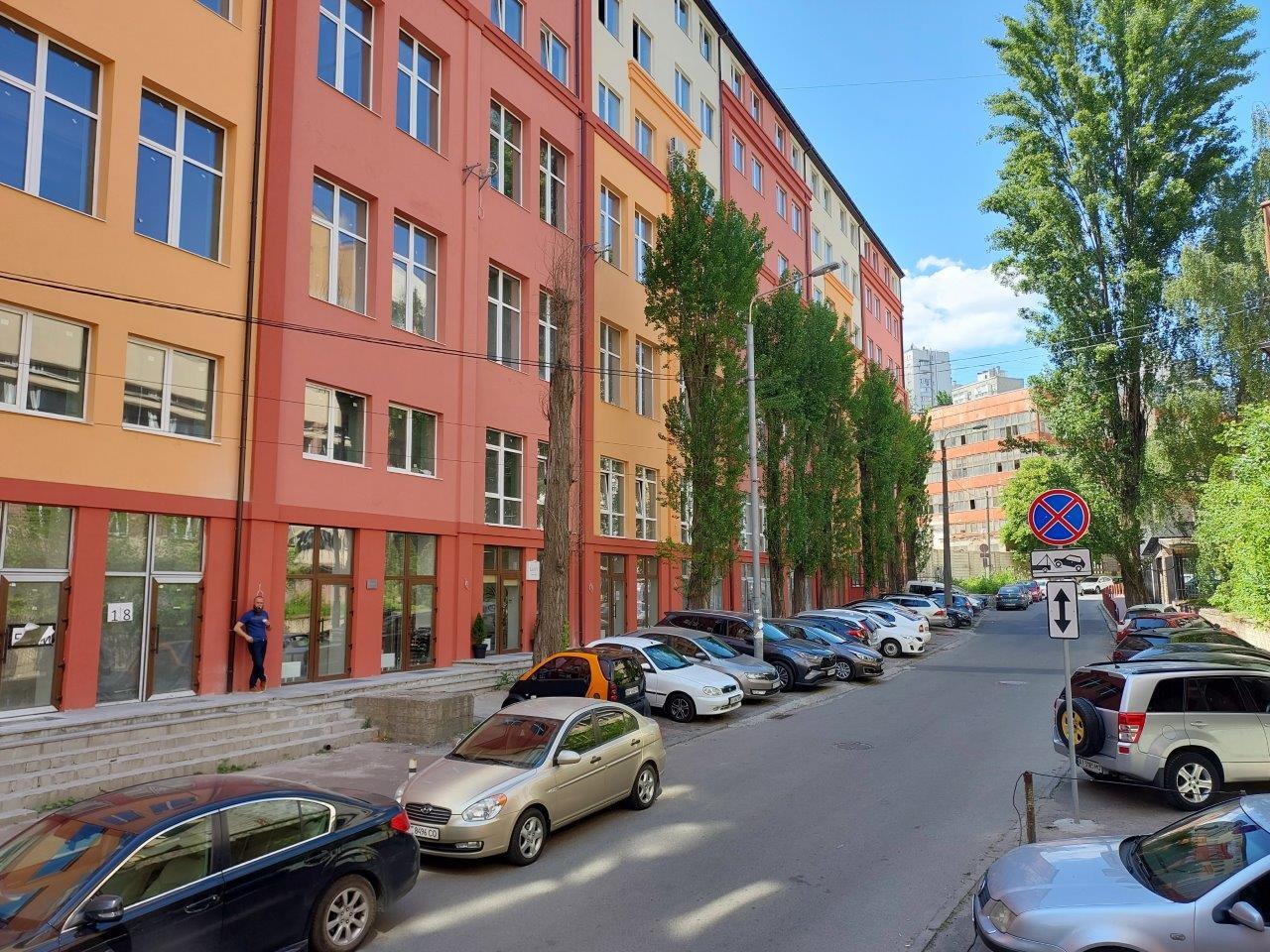 Оренда офісу 95 м², Глибочицька вул., 17