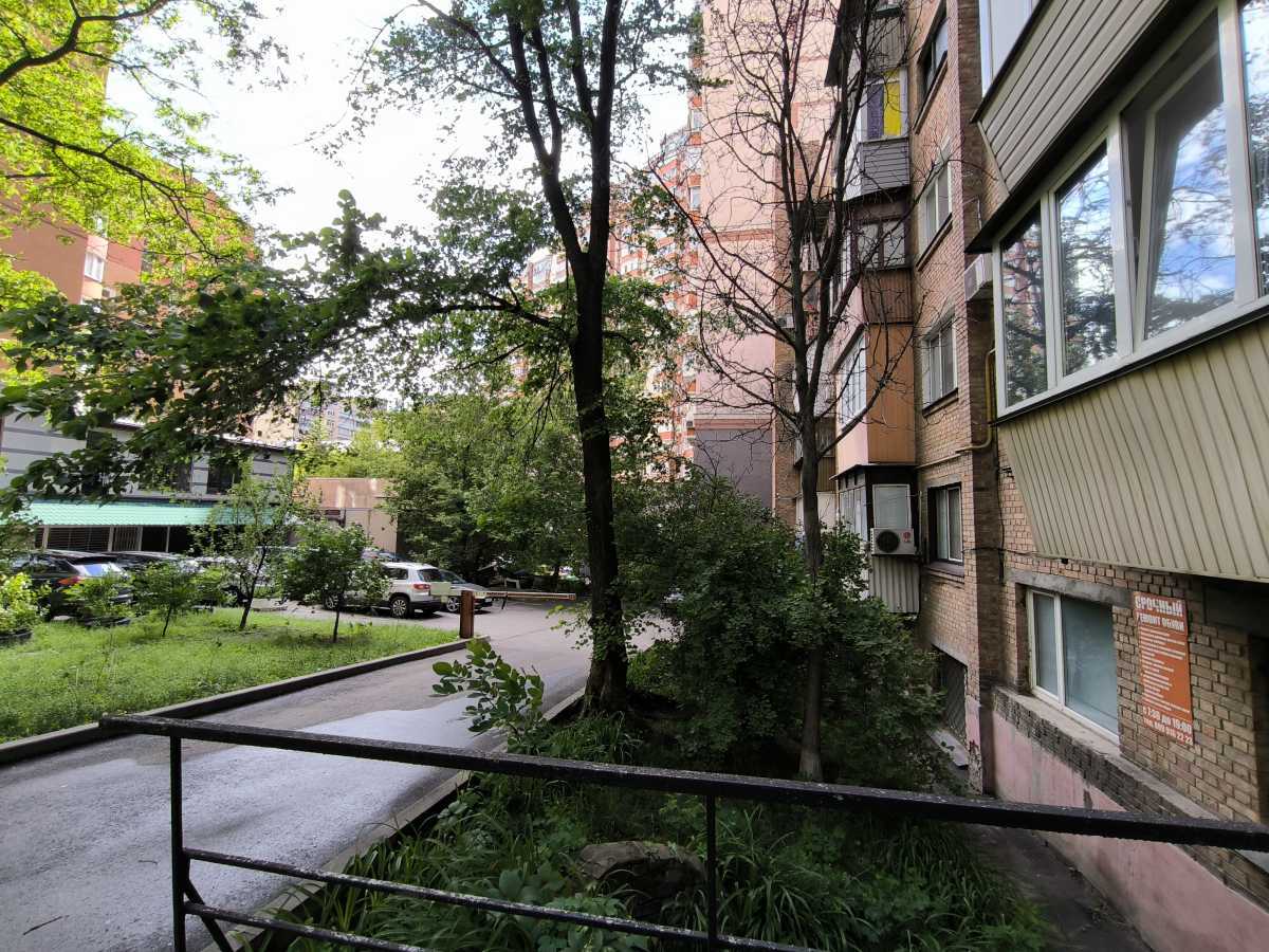 Продаж 1-кімнатної квартири 32 м², Золотоустівська вул., 51/7