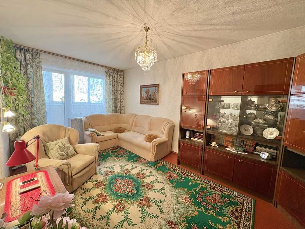Продаж 3-кімнатної квартири 72 м², Степана Олійника вул., 11