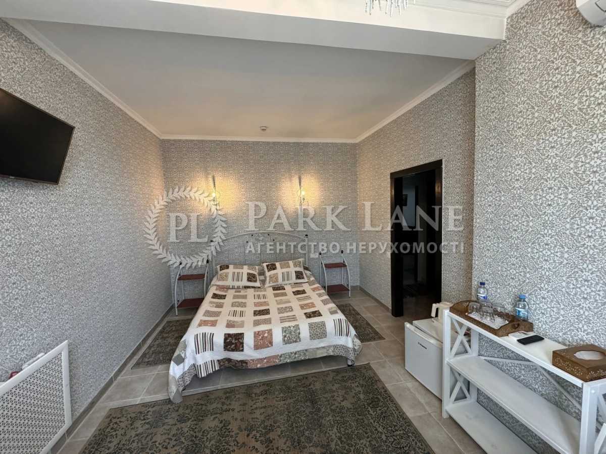 Продаж готельного комплекса 1000 м², Звенигородська