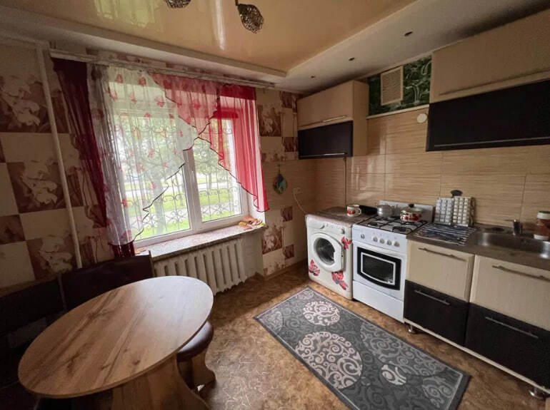 Продаж 1-кімнатної квартири 37 м², Герасима Кондратьєва вул.