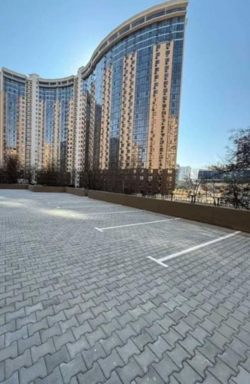 Продажа 1-комнатной квартиры 44 м², Генуэзская ул.