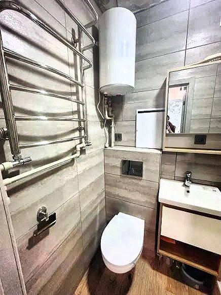Продаж 1-кімнатної квартири 24 м², Лесі Українки вул.