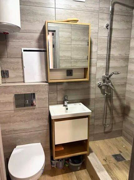 Продаж 1-кімнатної квартири 24 м², Лесі Українки вул.