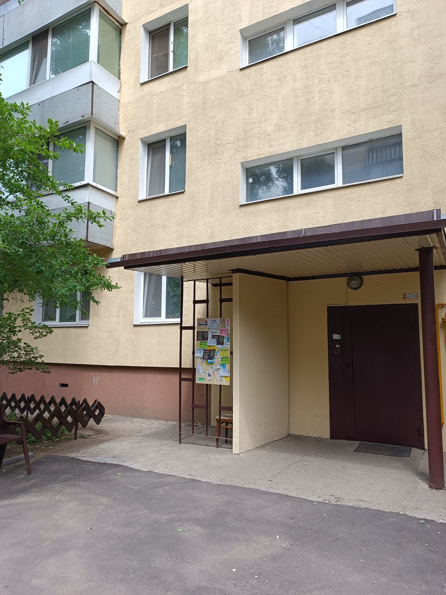 Оренда 2-кімнатної квартири 47 м², Слави бул., 15