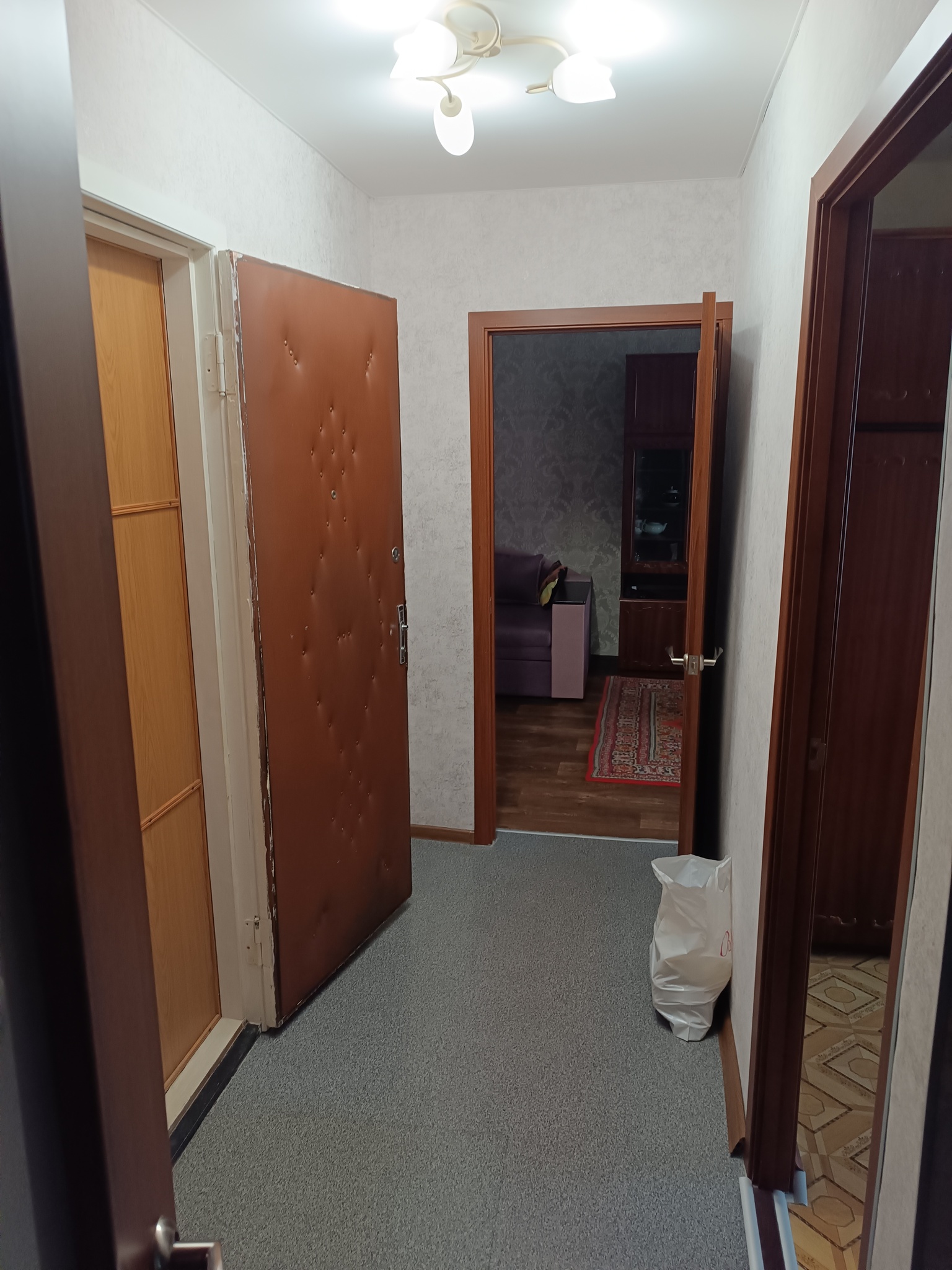 Оренда 2-кімнатної квартири 47 м², Слави бул., 15