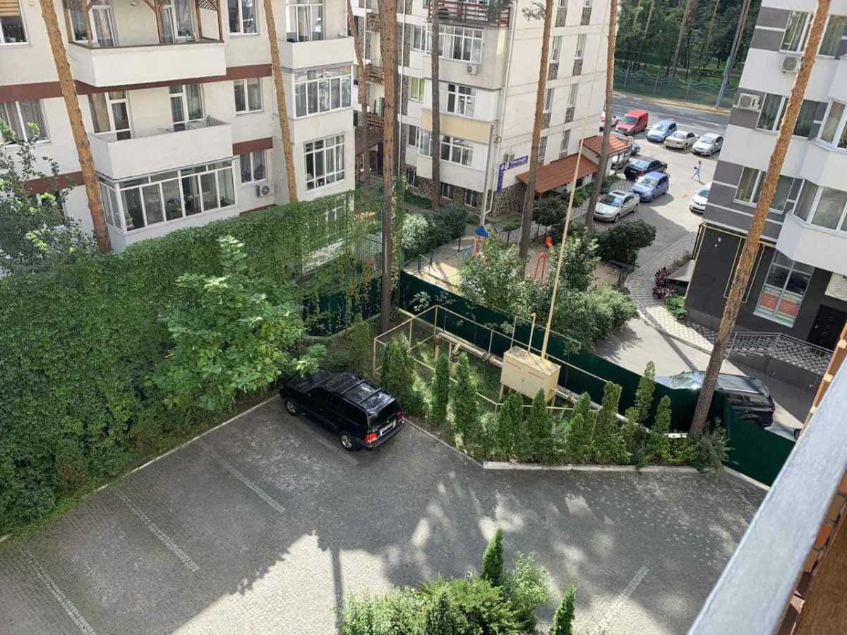 Продажа 1-комнатной квартиры 41 м², Літературна, 6