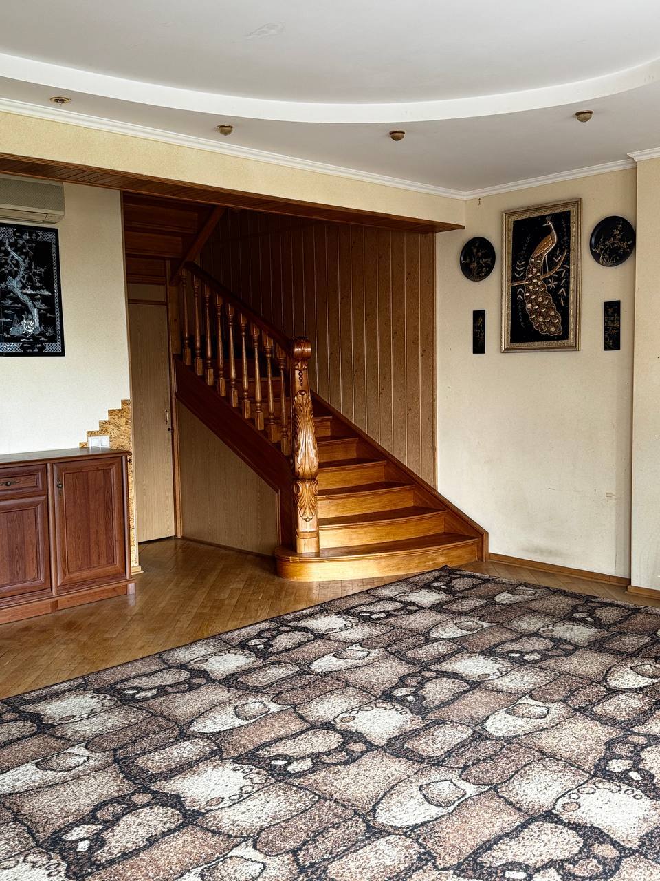 Оренда 2-рівневої квартири 124 м², Герцена вул., 17-25