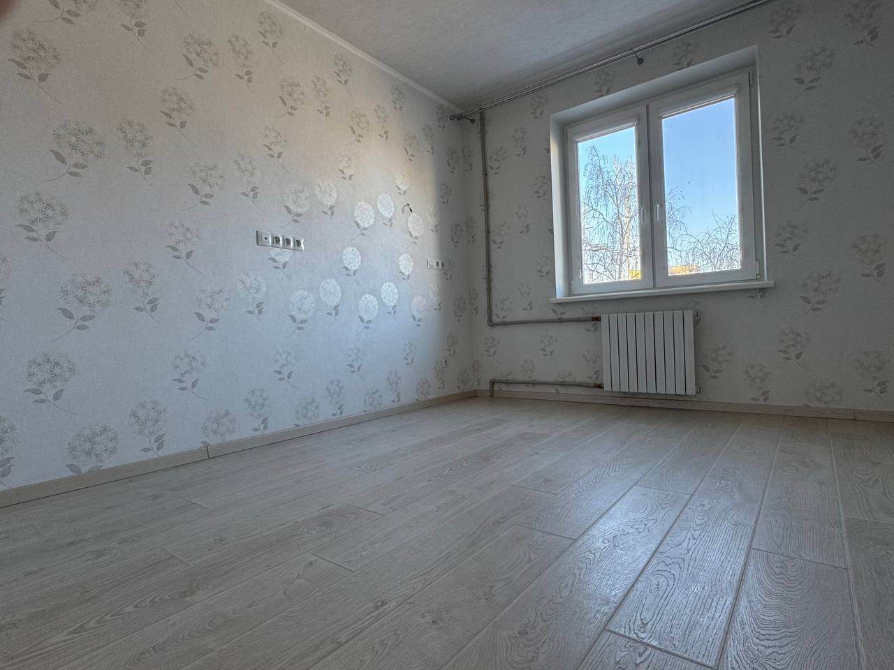 Продажа 3-комнатной квартиры 71 м², Славы бул.
