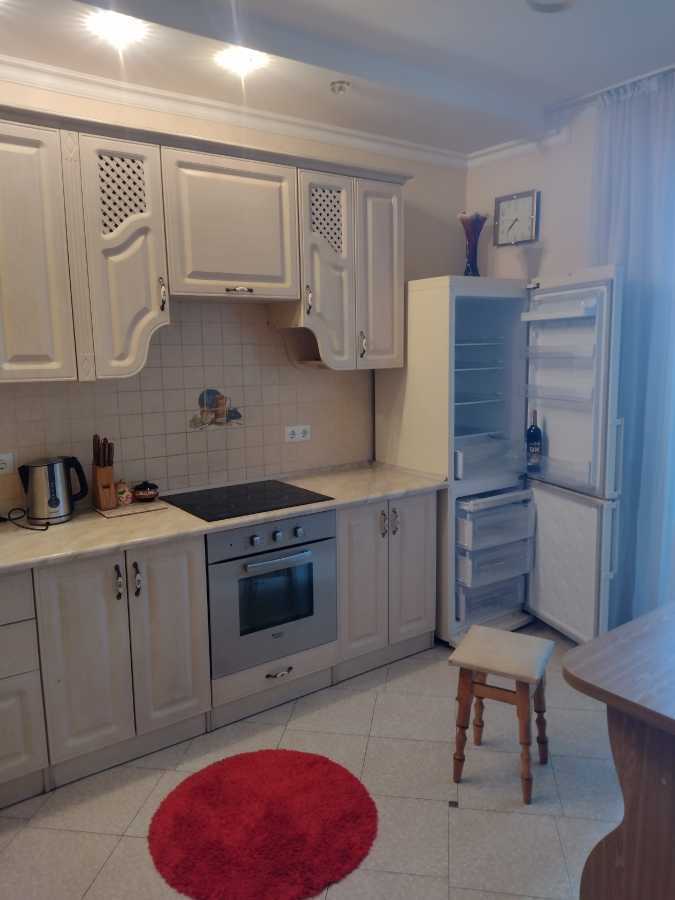 Аренда 1-комнатной квартиры 50 м², Машинобудівельників, 17а