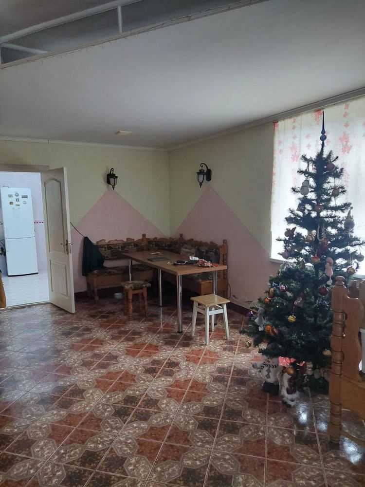 Продажа дома 280 м², Карпацька, 26