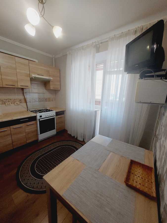 Аренда 2-комнатной квартиры 65 м², Горького ул., 5В