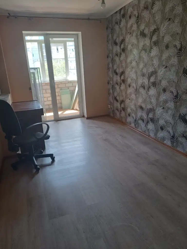 Оренда 3-кімнатної квартири 65 м², Тополь 2 вул.