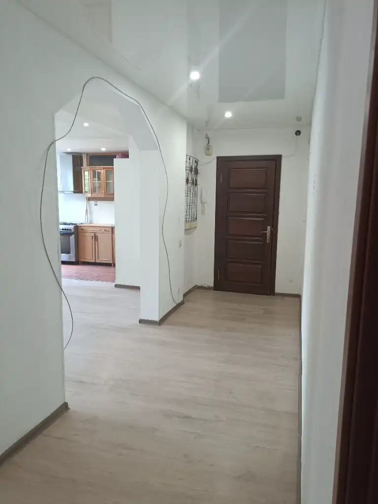 Оренда 3-кімнатної квартири 65 м², Тополь 2 вул.
