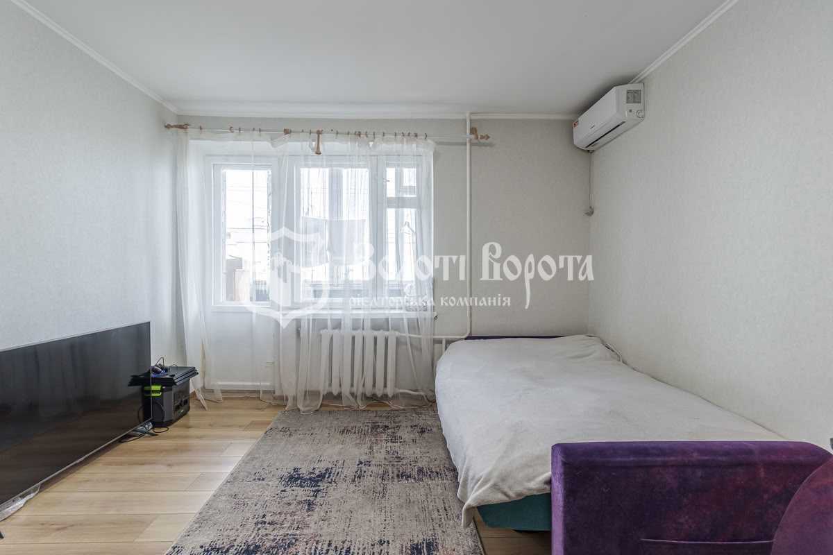 Продаж 1-кімнатної квартири 29.1 м², Двінська вул., 1А