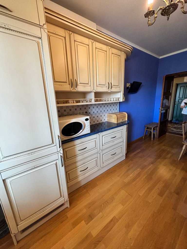 Продаж 1-кімнатної квартири 49 м², Лесі Українки вул., 6