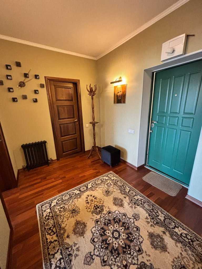 Продаж 1-кімнатної квартири 49 м², Лесі Українки вул., 6
