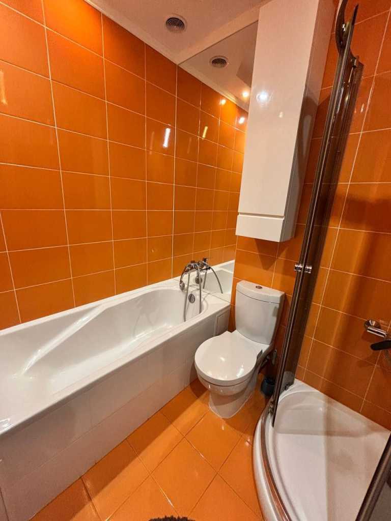 Продаж 1-кімнатної квартири 49 м², Лесі Українки вул., 6