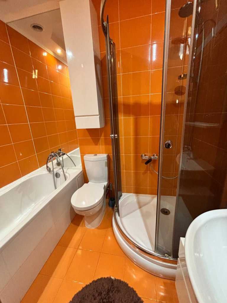Продаж 1-кімнатної квартири 49 м², Лесі Українки вул., 6