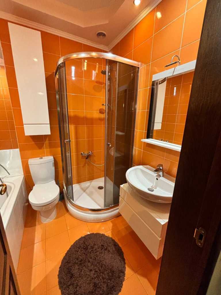 Продаж 1-кімнатної квартири 49 м², Лесі Українки вул., 6