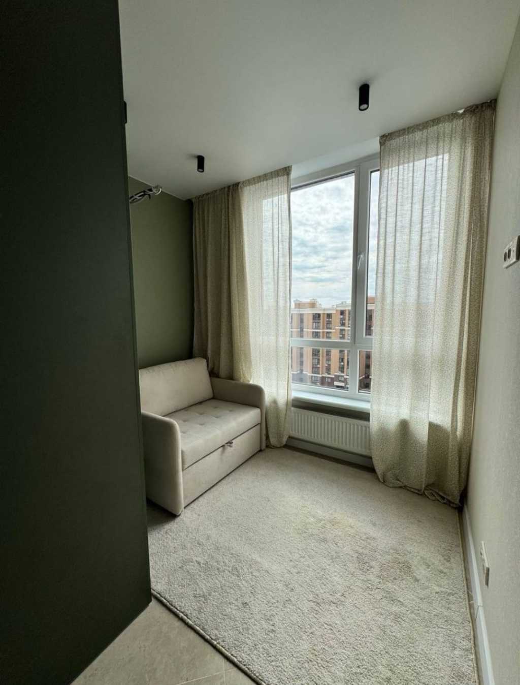 Продаж 1-кімнатної квартири 43.1 м², Свободи вул., 1с