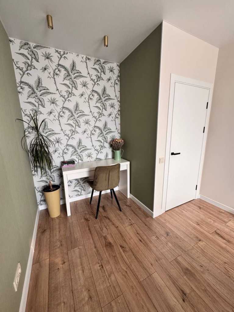 Продаж 1-кімнатної квартири 43.1 м², Свободи вул., 1с