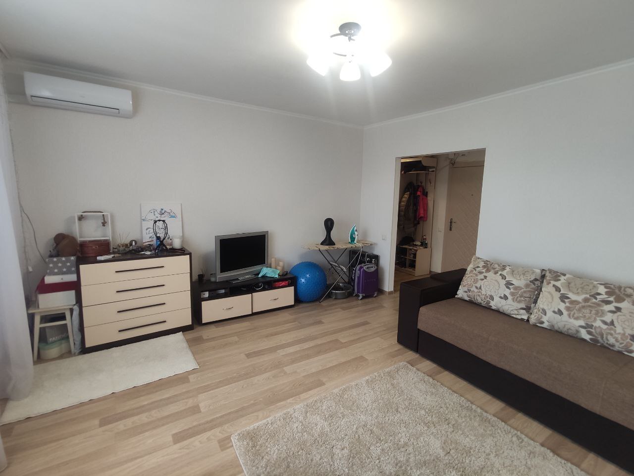 Продажа 1-комнатной квартиры 42 м², Михаила Лушпы просп.