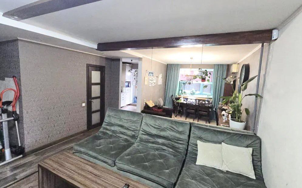 Продажа 3-комнатной квартиры 100 м², Герасима Кондратьева ул.