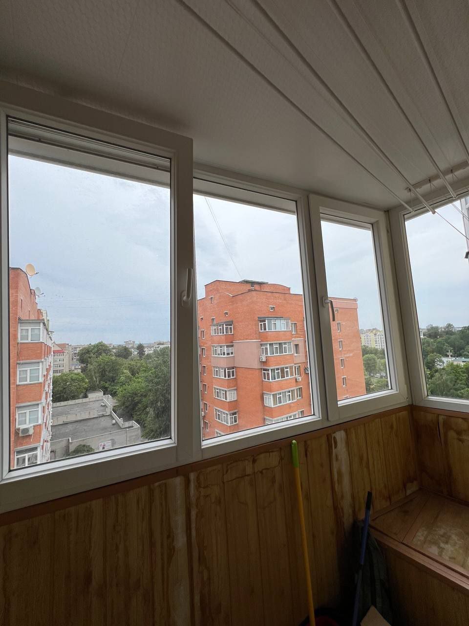 Продаж 1-кімнатної квартири 48 м², Новомістинська вул.