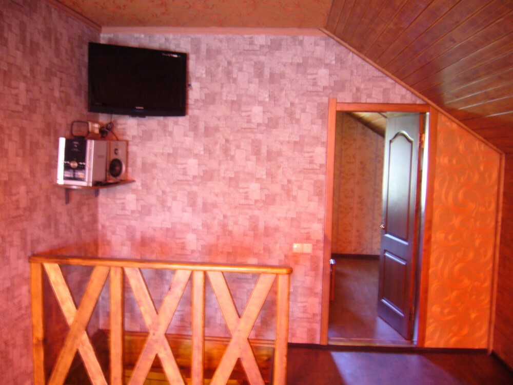 Дом посуточно 100 м², Веснина ул.