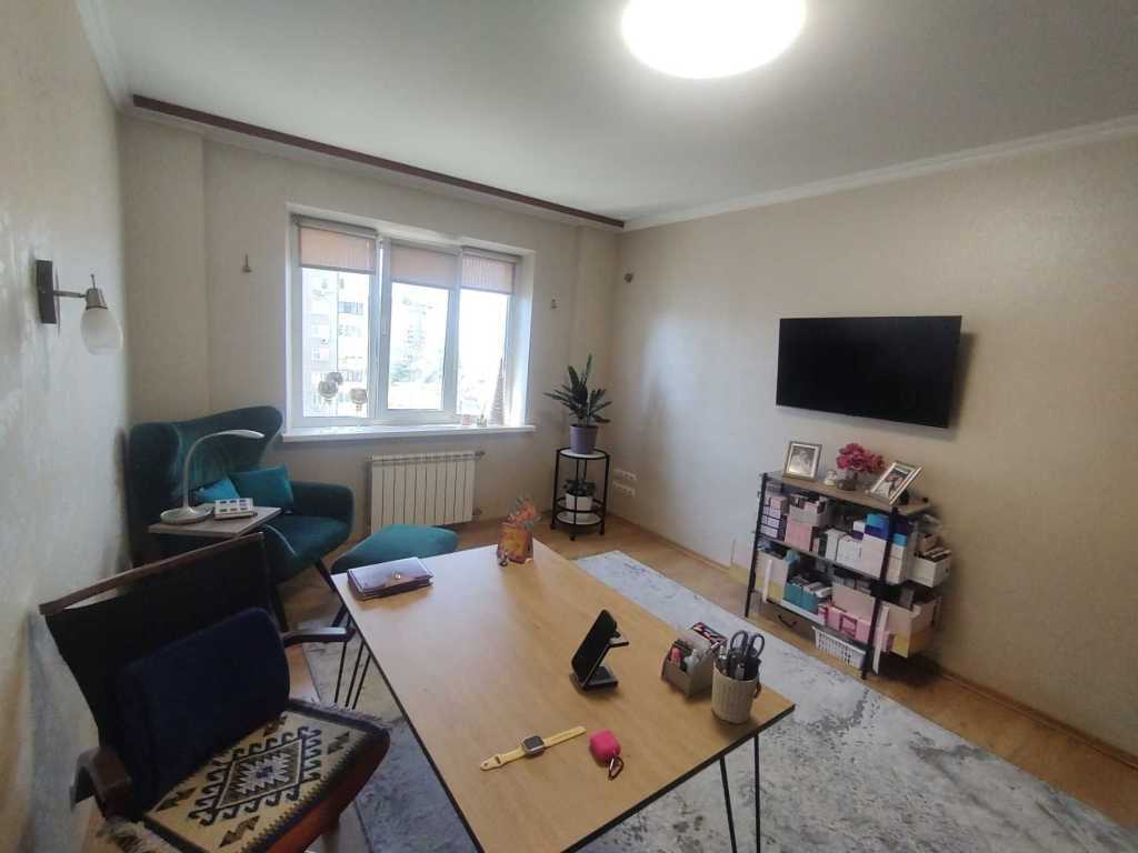 Продажа 2-комнатной квартиры 55 м², Оноре Де Бальзака ул., 56
