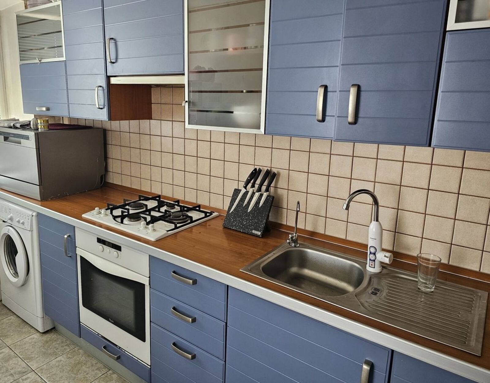 Продажа 3-комнатной квартиры 74 м², Усенко ул., 19