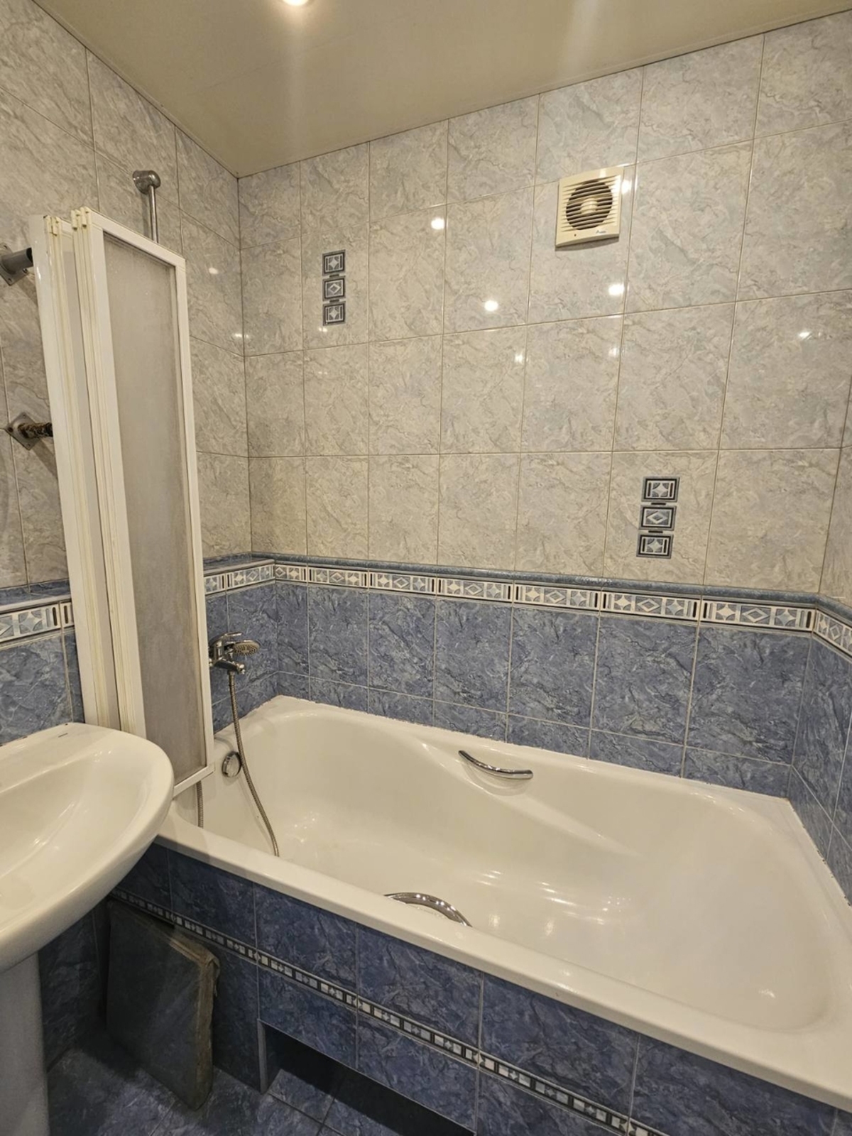 Продажа 3-комнатной квартиры 74 м², Усенко ул., 19
