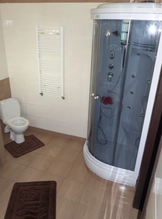 Оренда будинку 160 м², Дача Ковалевского вул.