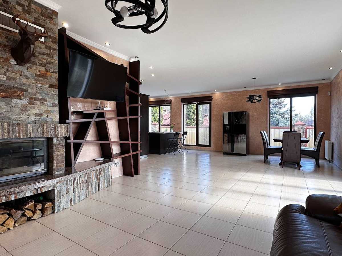 Продажа дома 250 м², 312