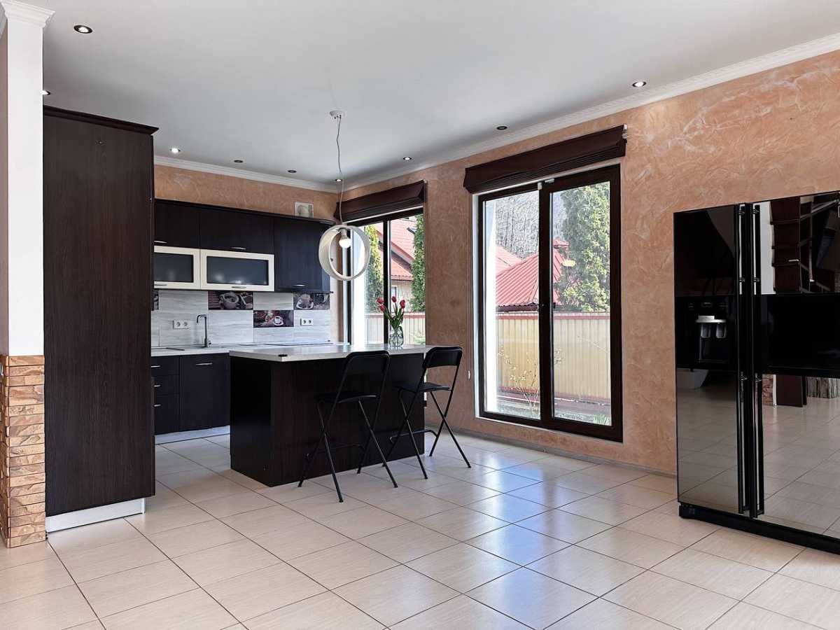 Продажа дома 250 м², 312