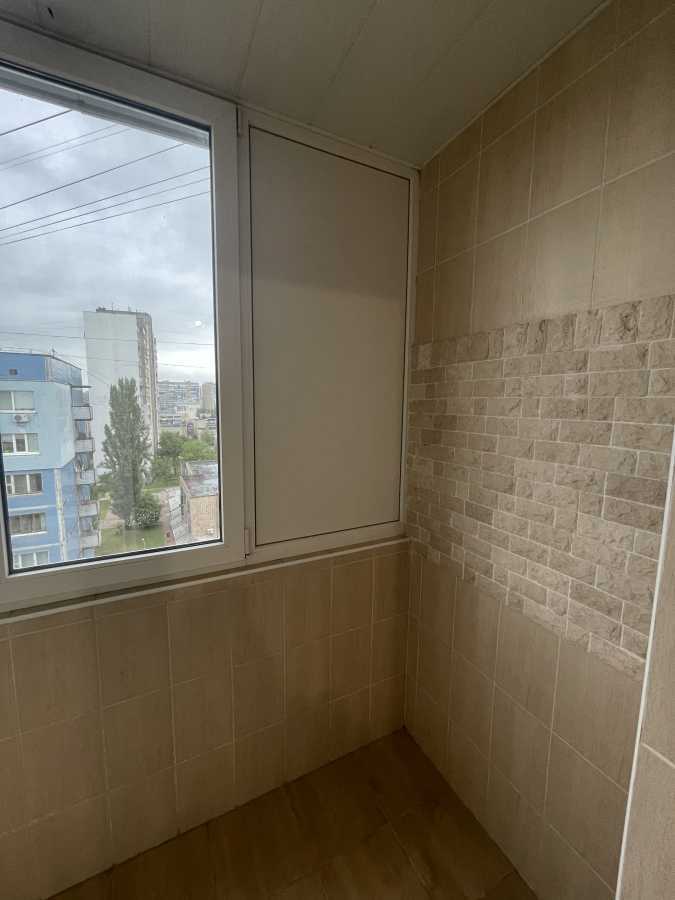 Продаж 1-кімнатної квартири 37 м², Володимира Маяковського просп., 26Б