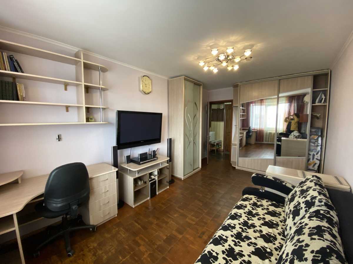 Аренда 1-комнатной квартиры 34 м², Оболонская пл., 1