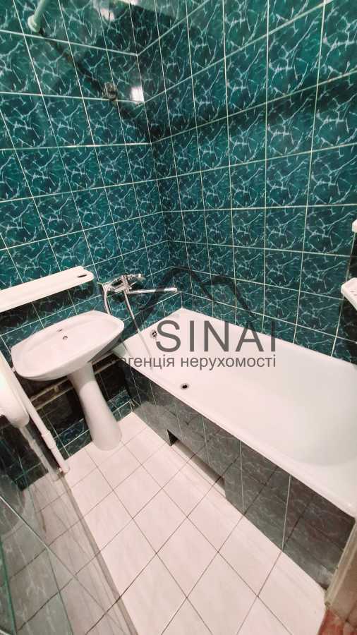 Продажа 2-комнатной квартиры 52 м², Русановская наб., 14/1