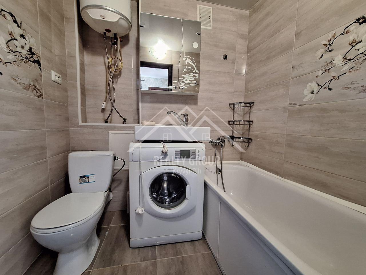 Продаж 1-кімнатної квартири 31 м², Сімонова вул.