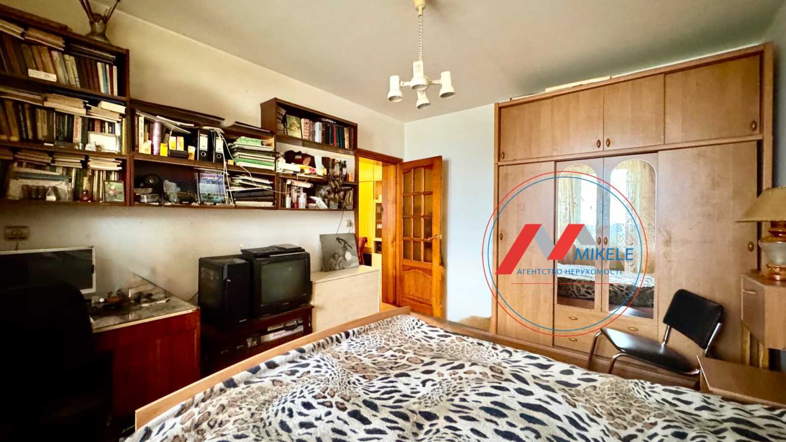 Продаж 3-кімнатної квартири 82 м², Анни Ахматової вул., 15