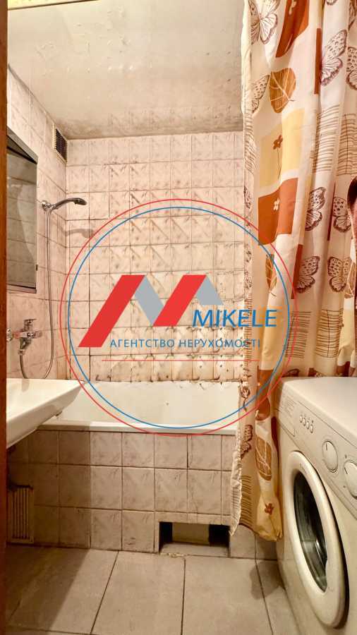 Продаж 3-кімнатної квартири 82 м², Анни Ахматової вул., 15