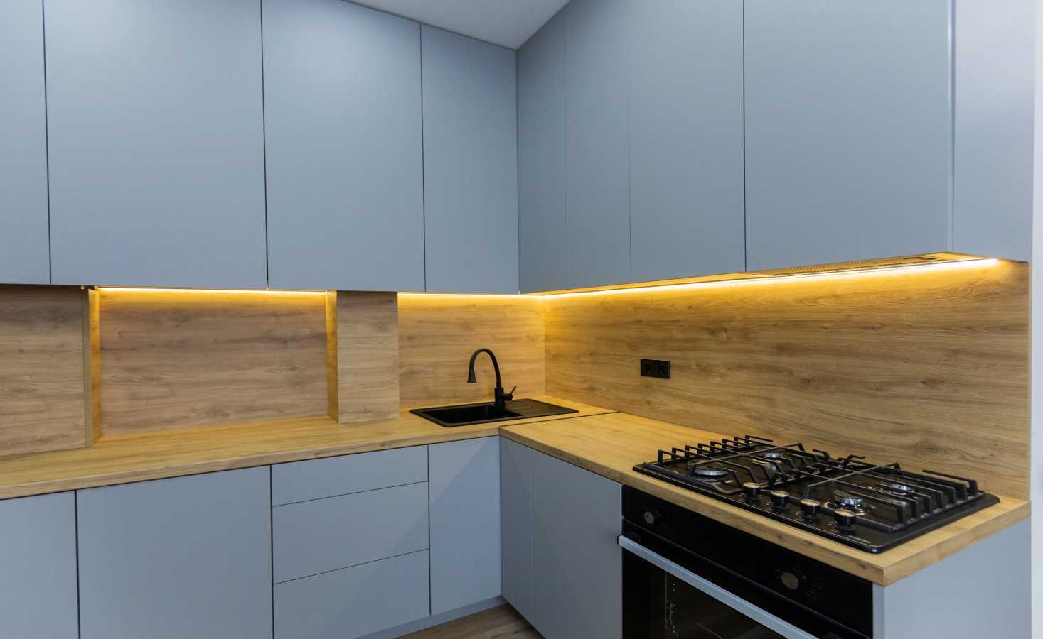 Продаж 1-кімнатної квартири 32 м², Богдана Хмельницького вул.