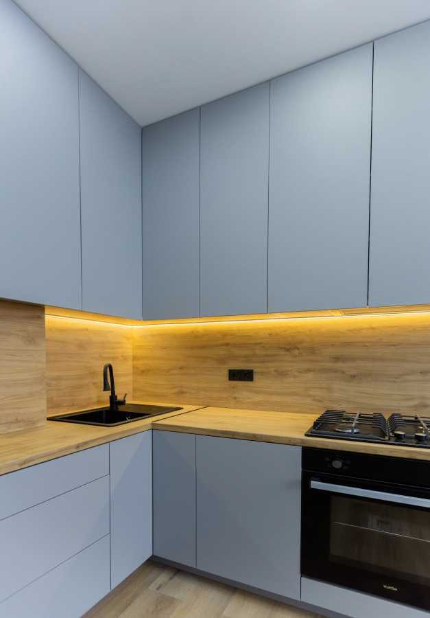 Продаж 1-кімнатної квартири 32 м², Богдана Хмельницького вул.